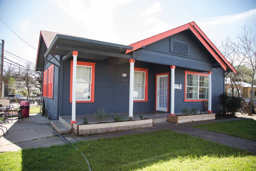 This is the front of the house. There's free street parking on the side as well as a reserved space in the driveway.