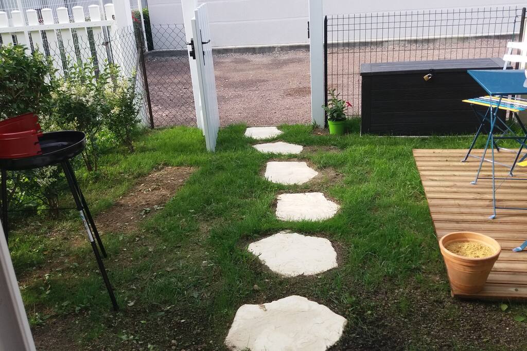 Pas de voisin en face du logement