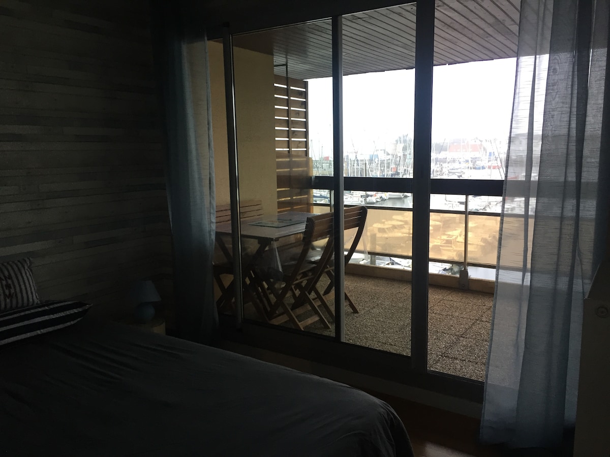 Საძინებელი 1