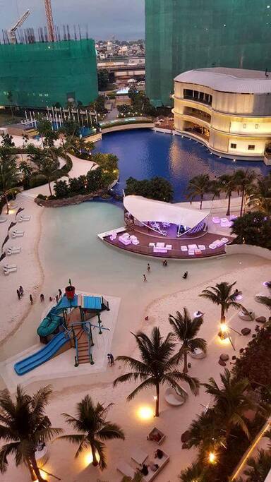 Man-made Beach, Beach Bar, Infinity Pool