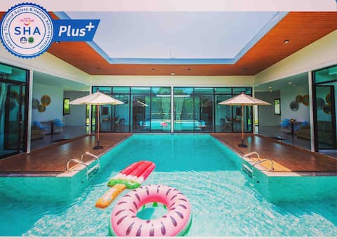 Private Pool Villa, 4BR, 4WC, 2KTCN, Safe & Clean.