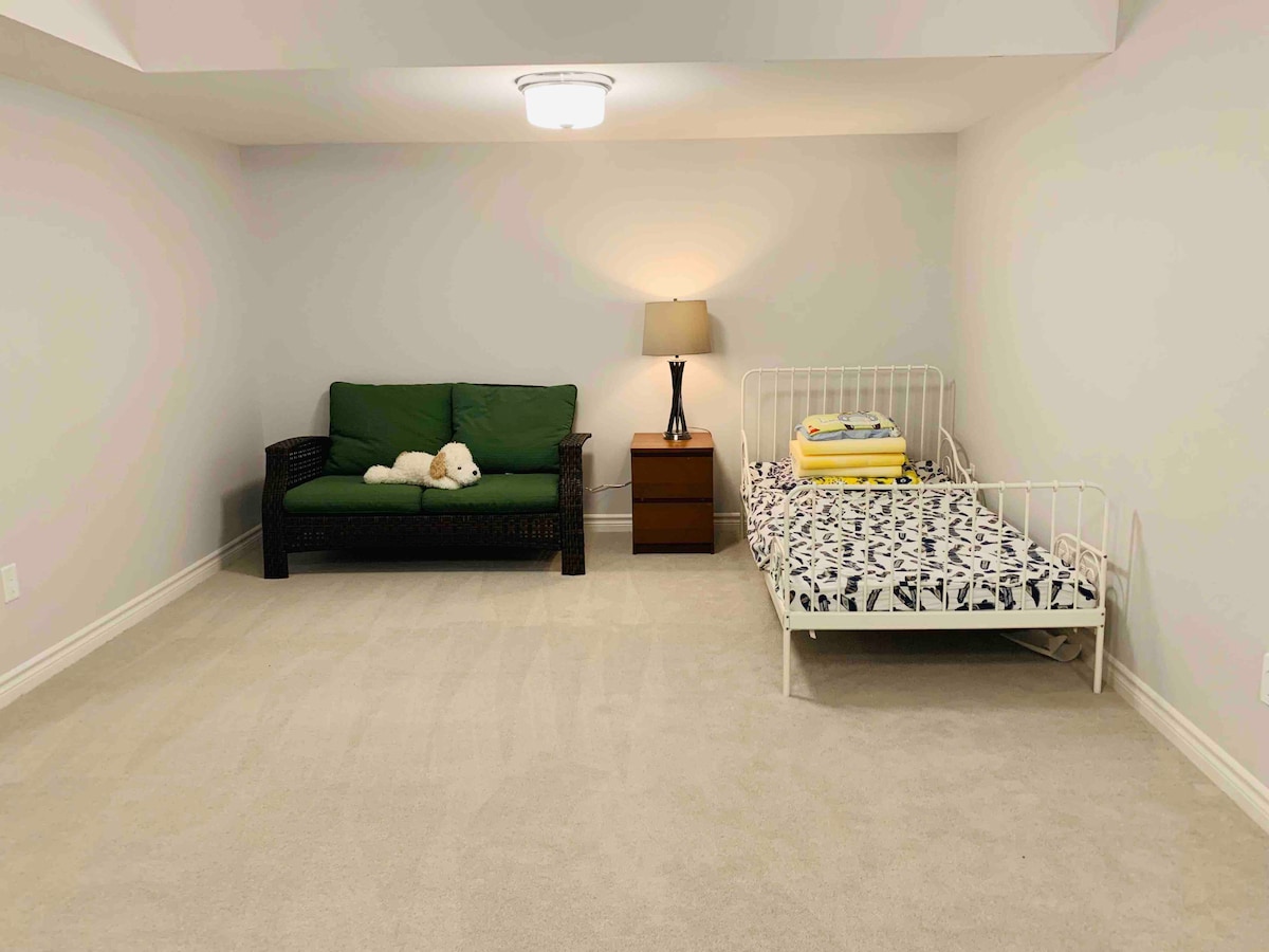 מרחב פרטי במרתף 