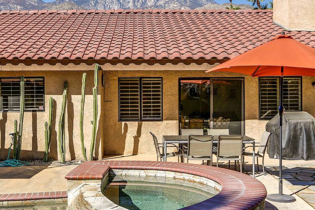 Palm Springs Living