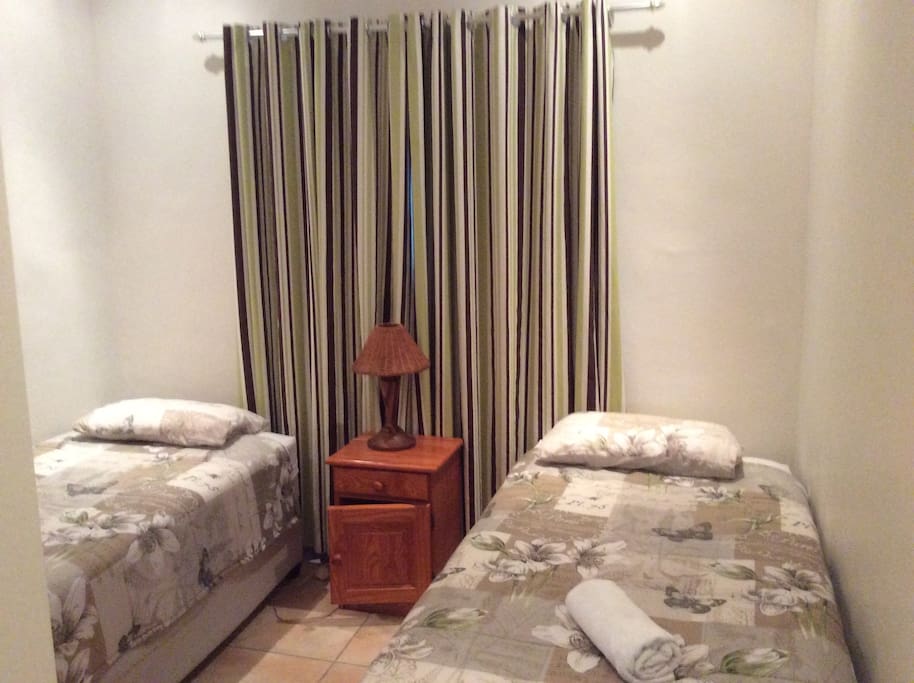 2nd Bedroom