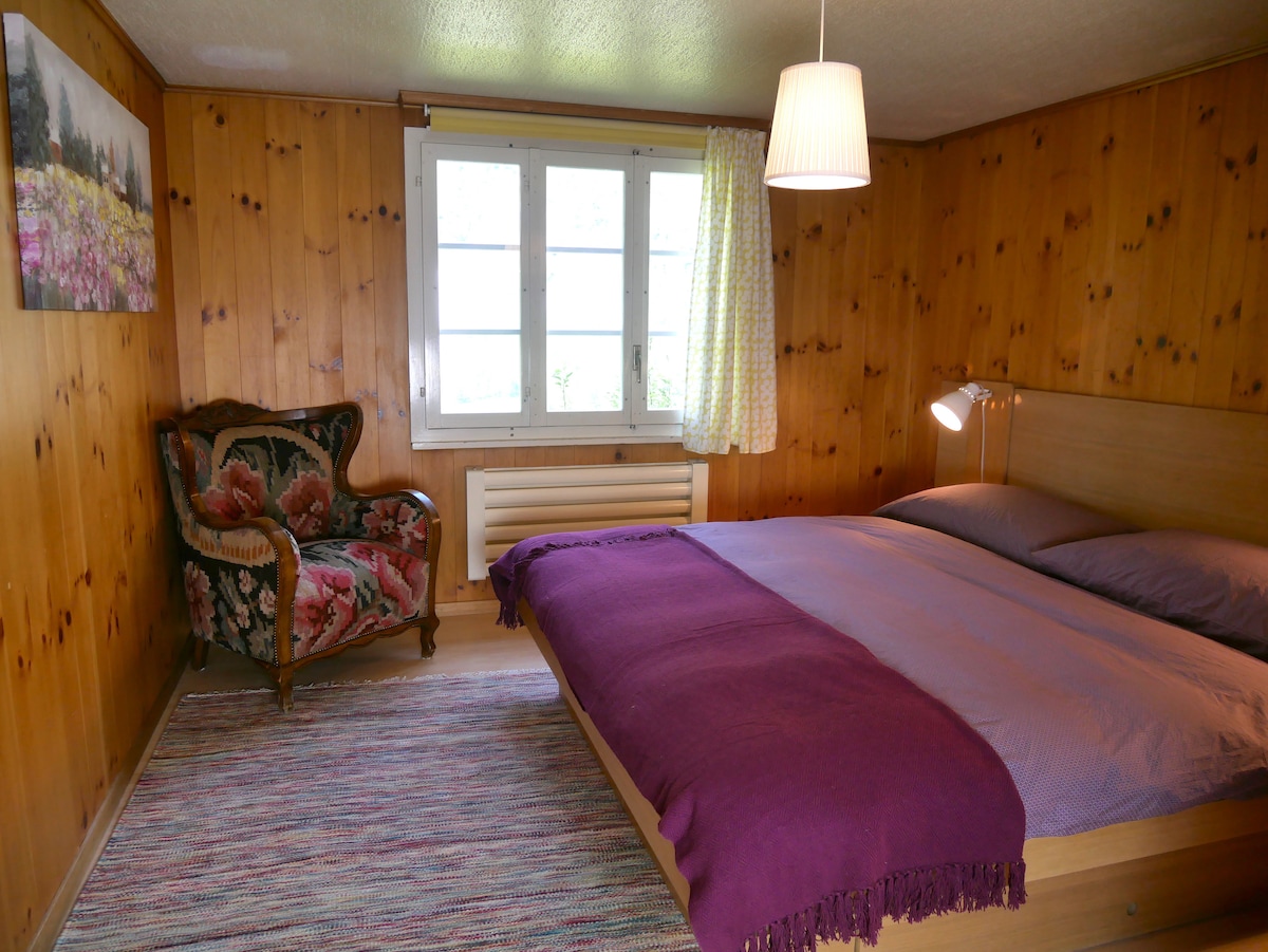 Zimmer 1 (Bett 180x200 cm)