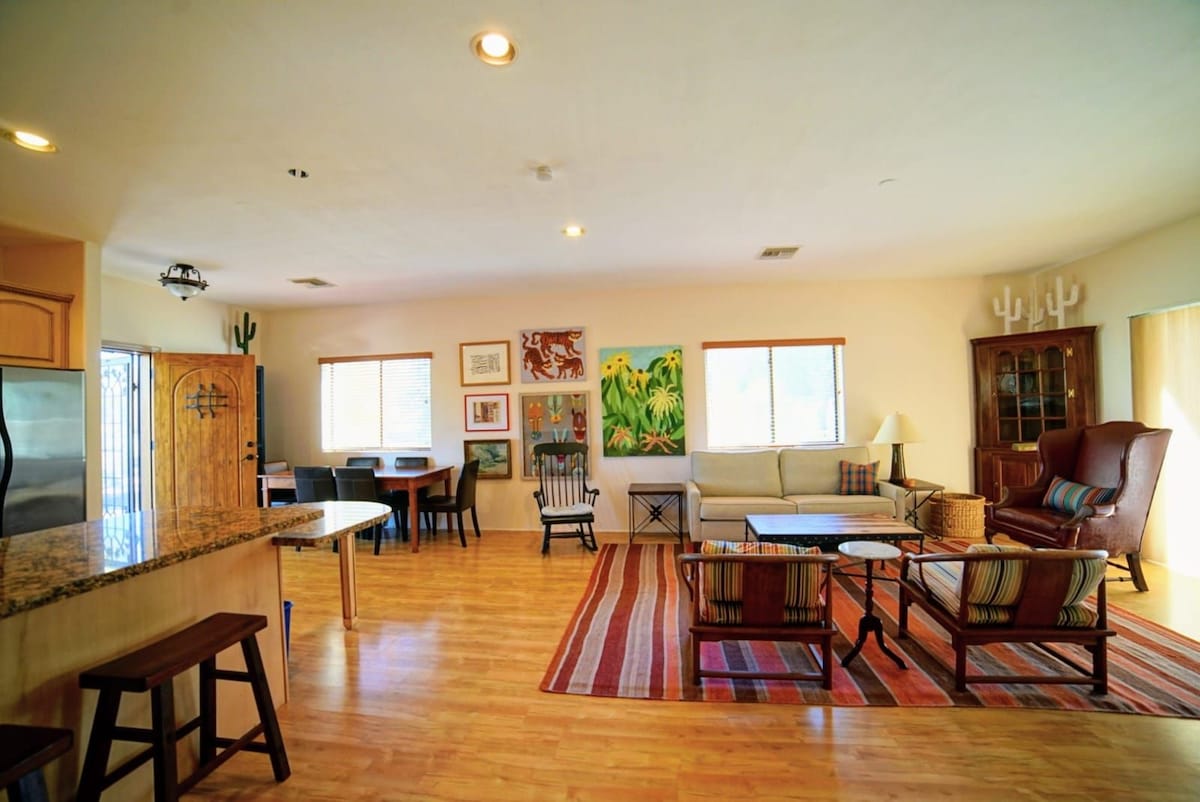 Top performing Airbnb: Cactus & Quail Casita in Desert View