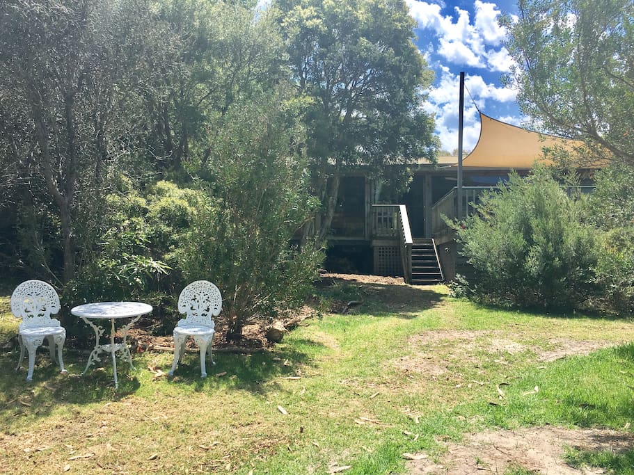 Garden to back of house