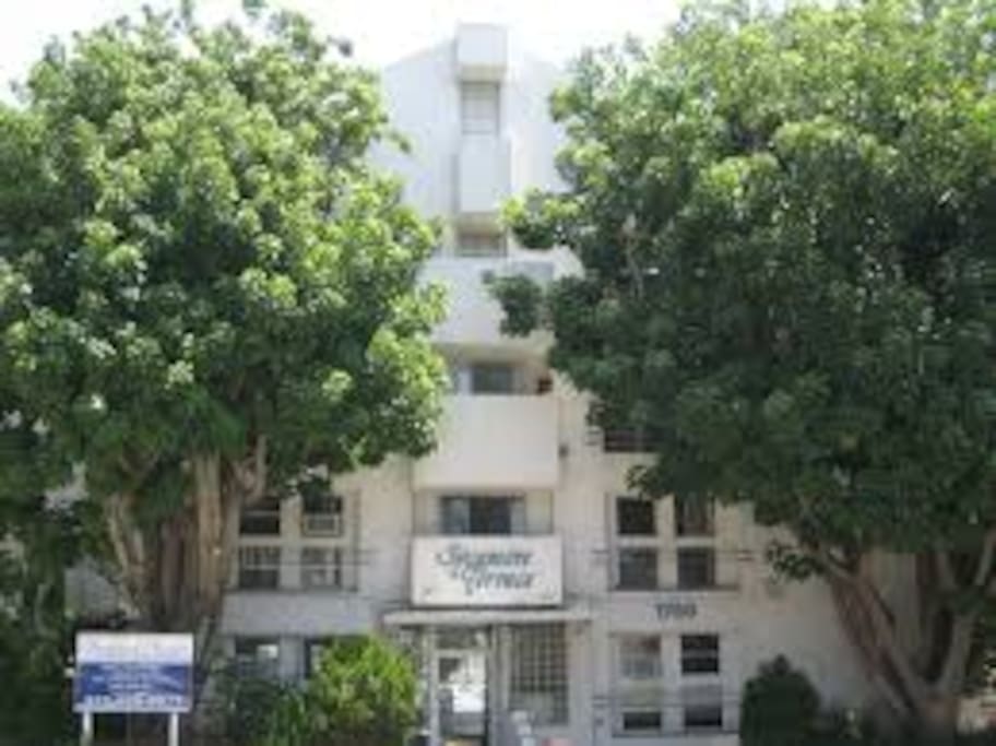 Apartment from the street
