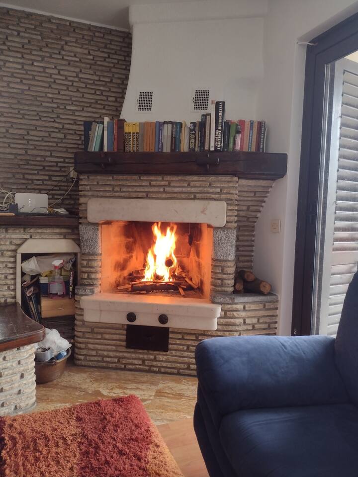 Cosy App With Fireplace, Parking & Big Terrace - Rab