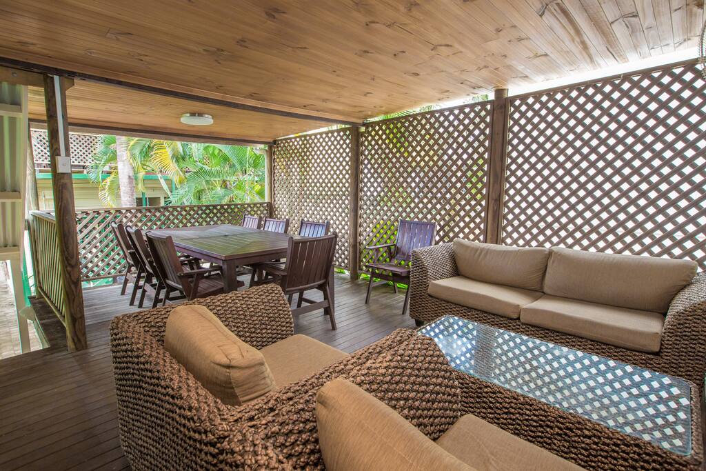 Shared back deck