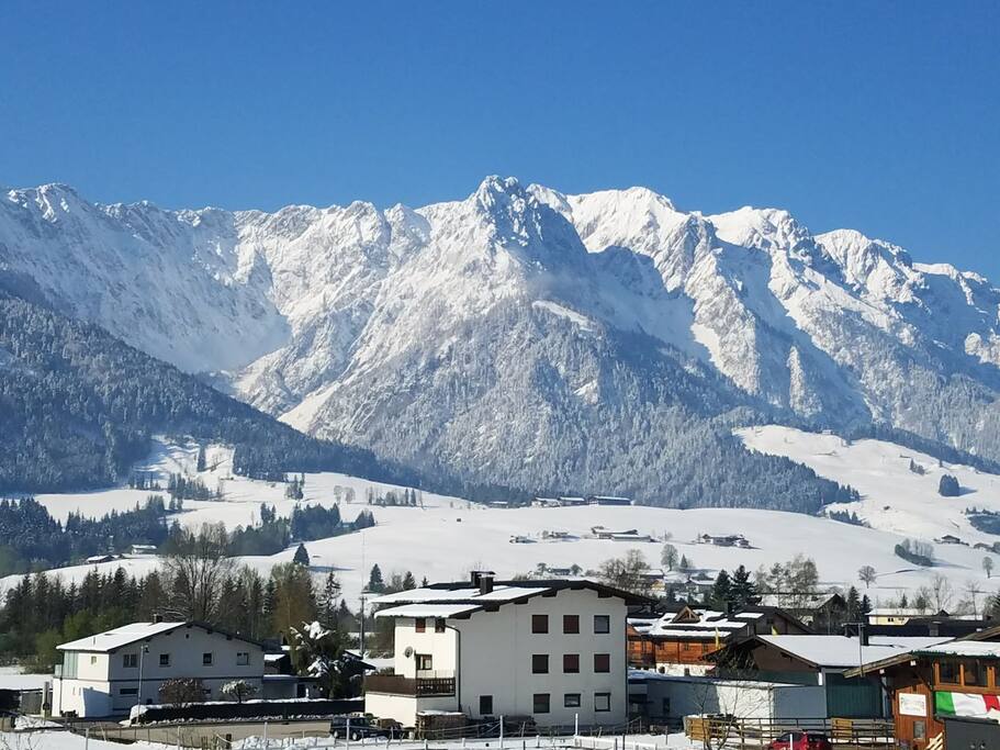 Das ist der Ausblick vom Haus Fahringer