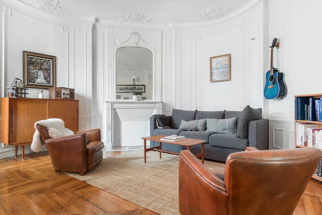 Living Room/Dining Room