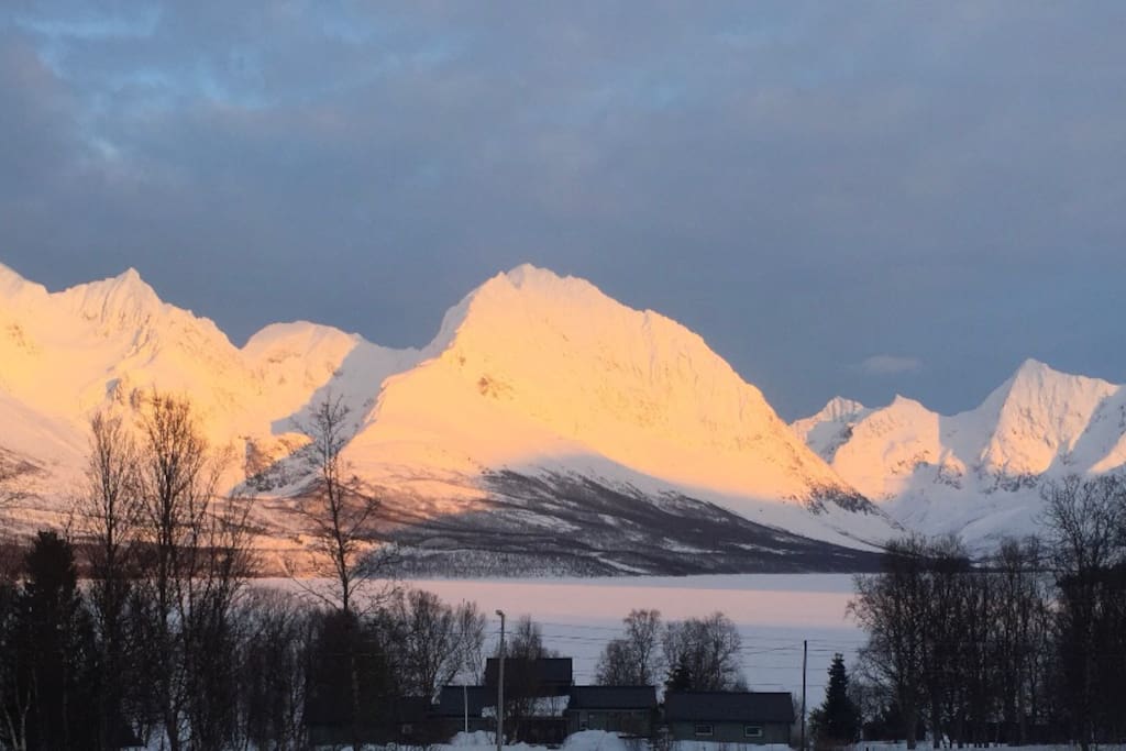 Lyngen Alps. The wiew from the cabin