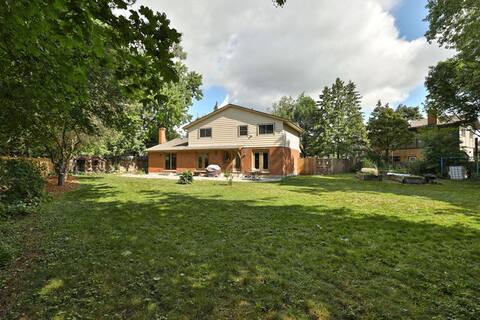 The Hat Maker's house near University of Guelph
