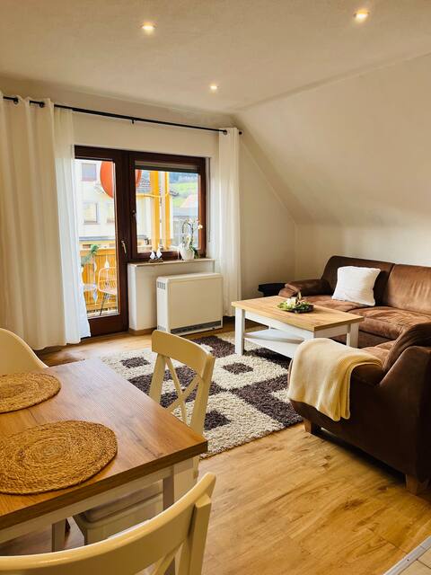Family-friendly duplex with balcony & terrace