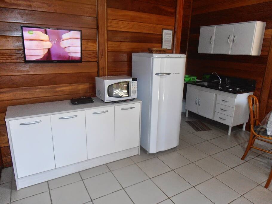 Cozinha completa com utensilios