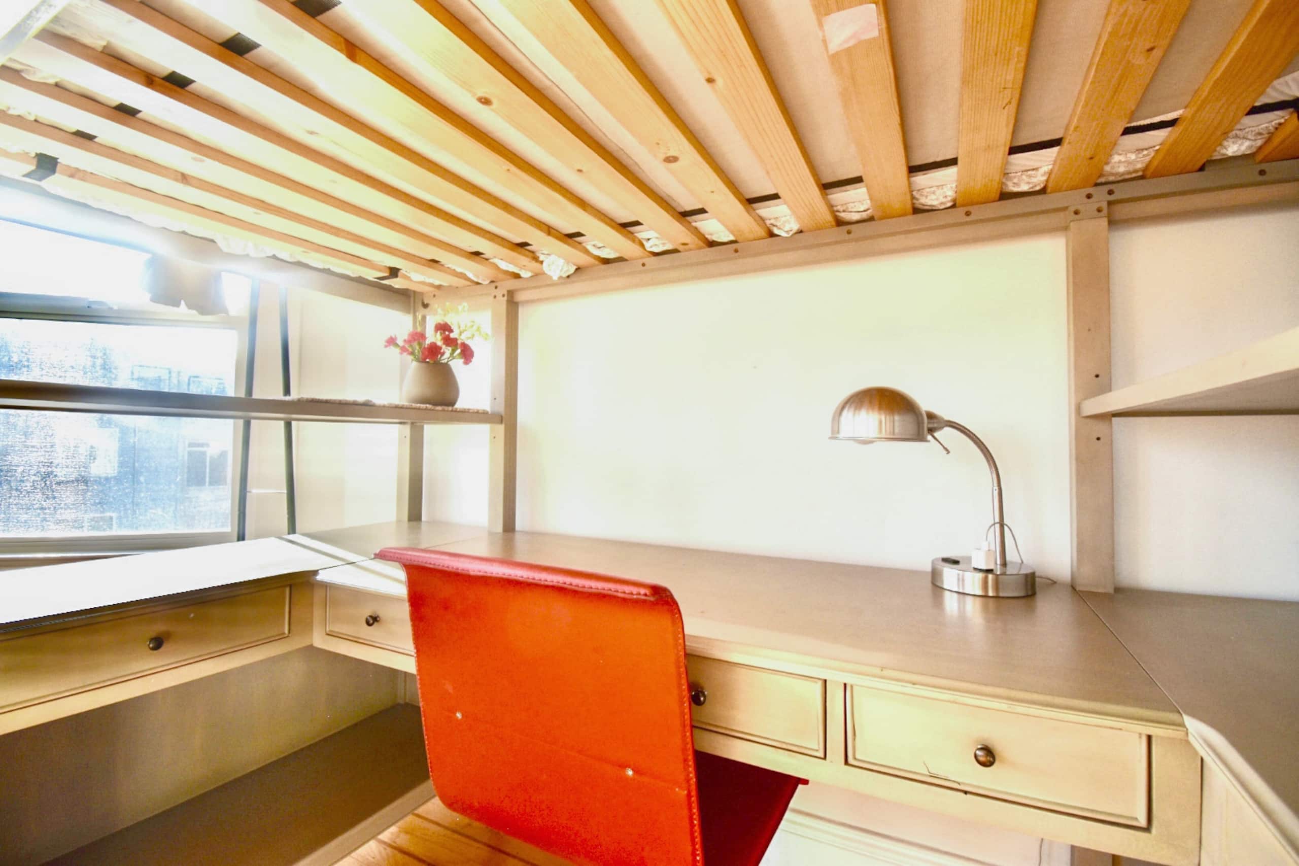 Home in San Francisco · ★4.77 · 4 bedrooms · 8 beds · 2.5 baths - Image 26
