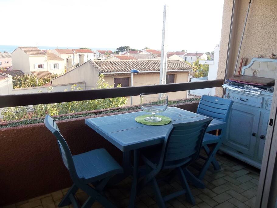 Balcon avec vue sur mer