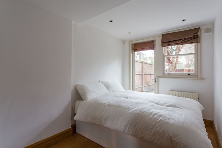 Hampstead Garden House