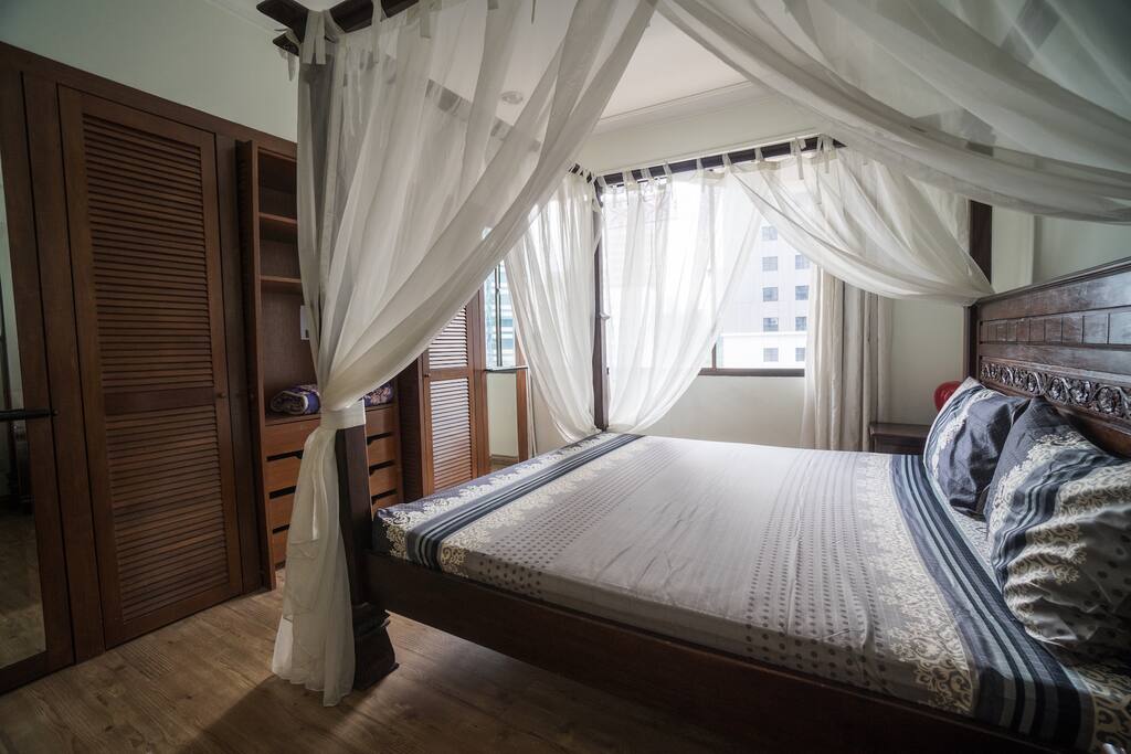 Balinese-style private room