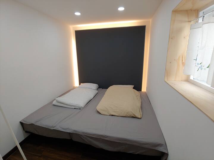 Spavaća soba # 1: bračni krevet, krevet za jednu osobu