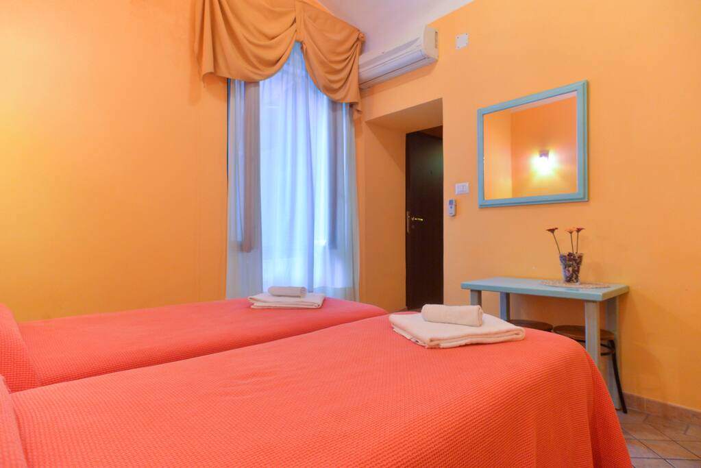 camera doppia con bagno privato