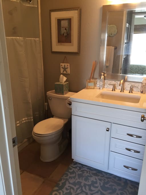 Clean, updated bathroom