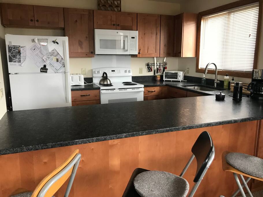 Breakfast bar