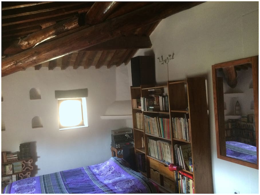 Grande chambre env. 29 m2