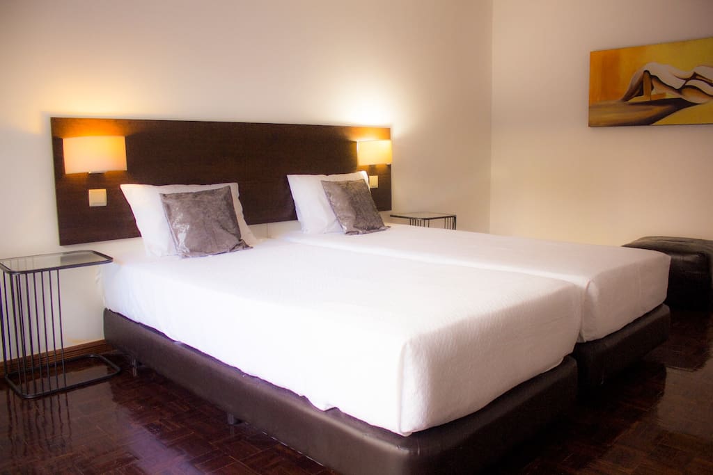 Bedroom nº2 with a balcony
