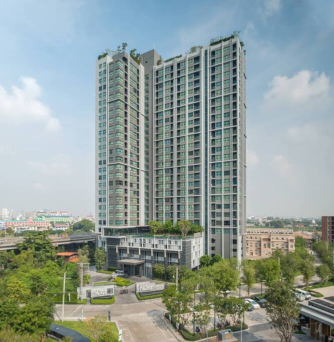 The Base Park East Building