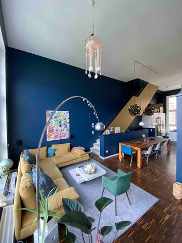 BlackBoxBerlin TownHouse with view & roof terrace gallery image 3