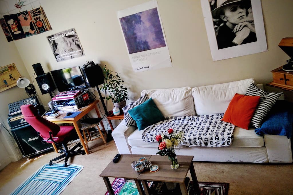 Livingroom pt 2