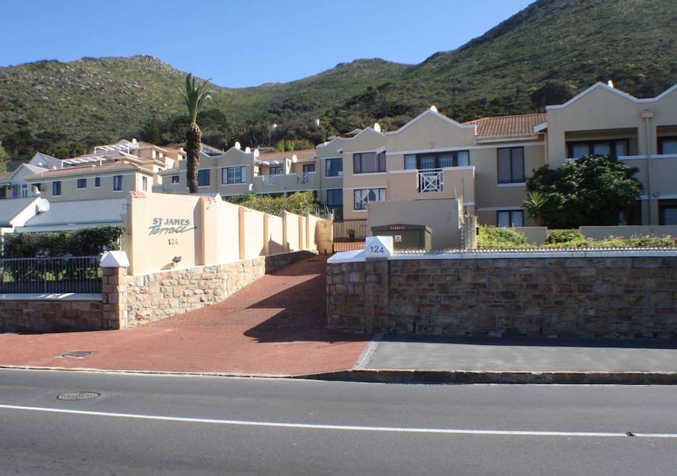 Gated Complex
