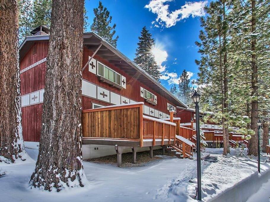 Lora Lake Apartments Lora Lake Apartments
