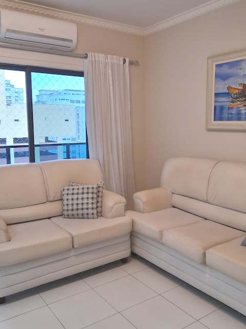 Charming flat with partial ocean views