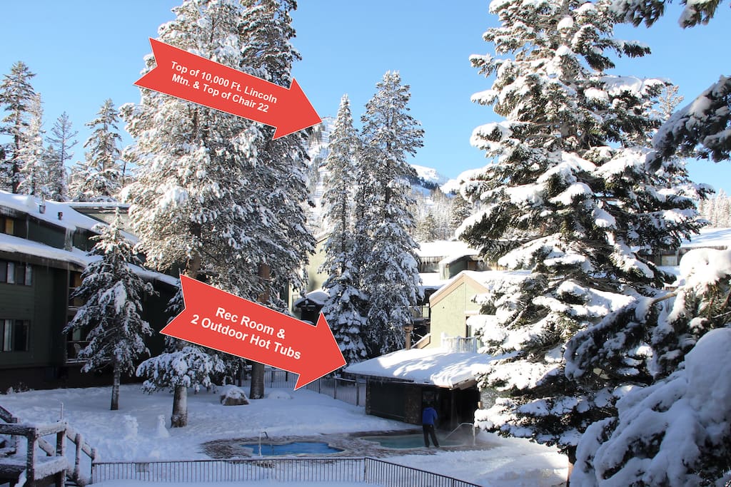 Rec Room and 2 Hot Tubs in Complex Central Courtyard