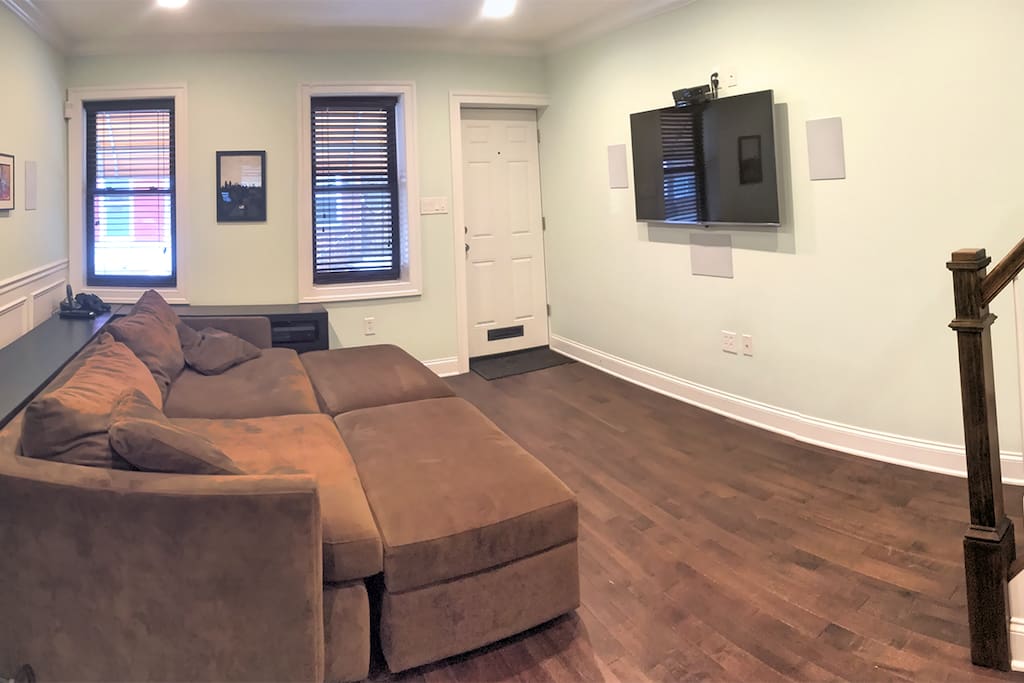 Living Room with HDTV/Surround Sound/Consoles