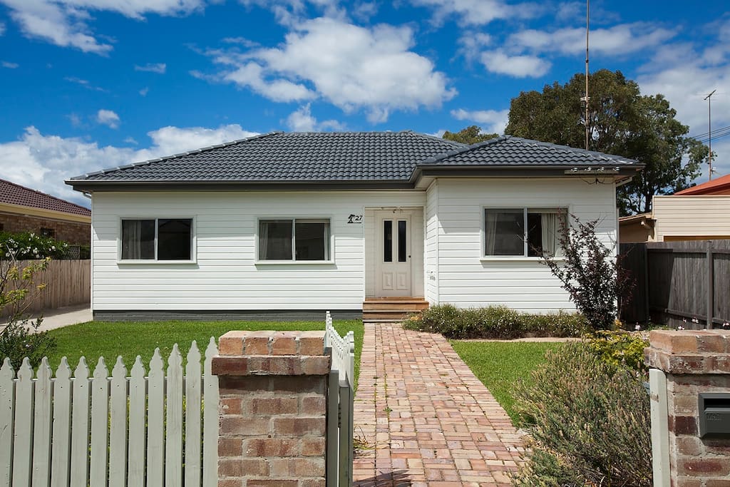 Fully renovated beach cottage