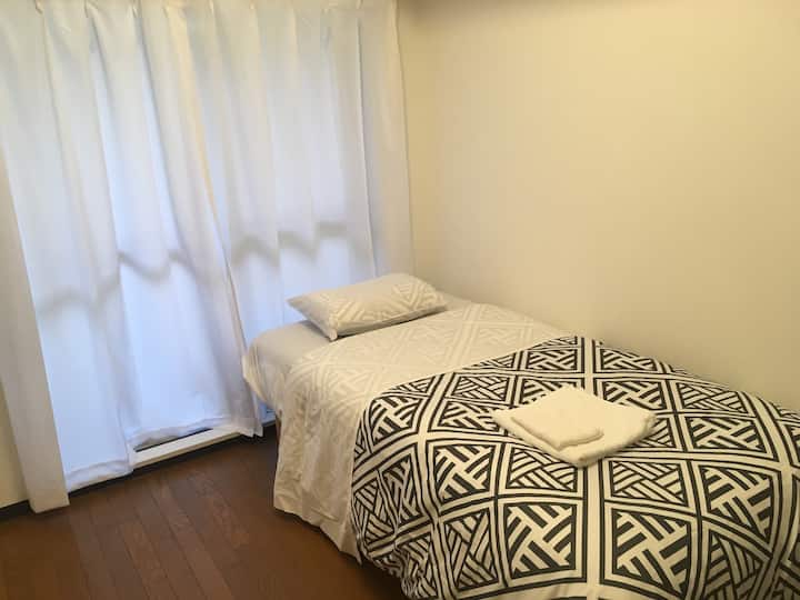 W210 Tokyo Monthly Rental - Sakurashinmachi Single - Shibuya