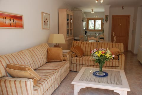 Successful Airbnb property: Apartment with beautiful views in Pollença