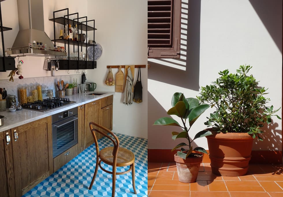 Fully equipped kitchen.