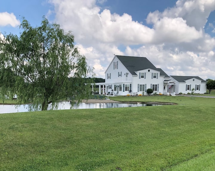 *Loft* Rustic Country Charmer Farm stays for Rent in Lima, Ohio
