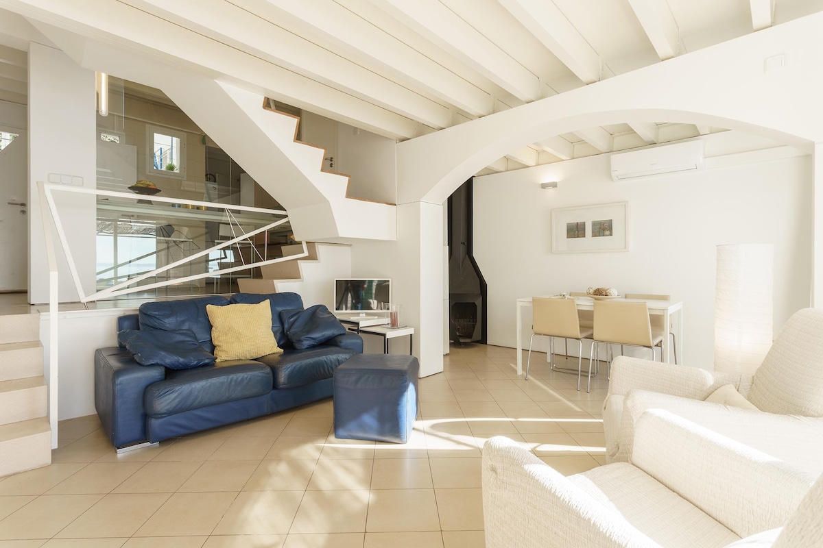 Popular Airbnb listing: Canostra - Alcanada - Port Alcudia in Alcúdia