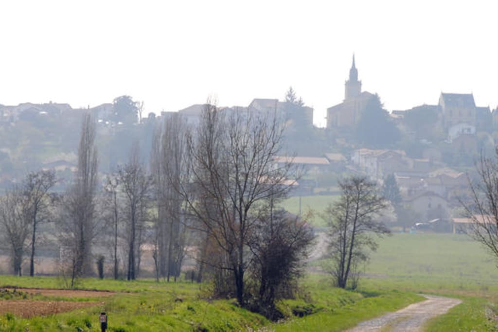 Petit village perché au porte du Tursan