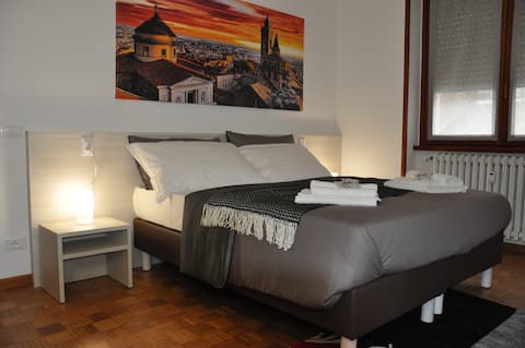 Top performing Airbnb: CityWalls Guest House Ent Apt in Bergamo