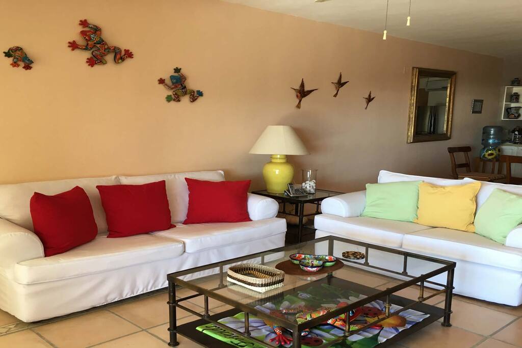Living Room (has big screen TV