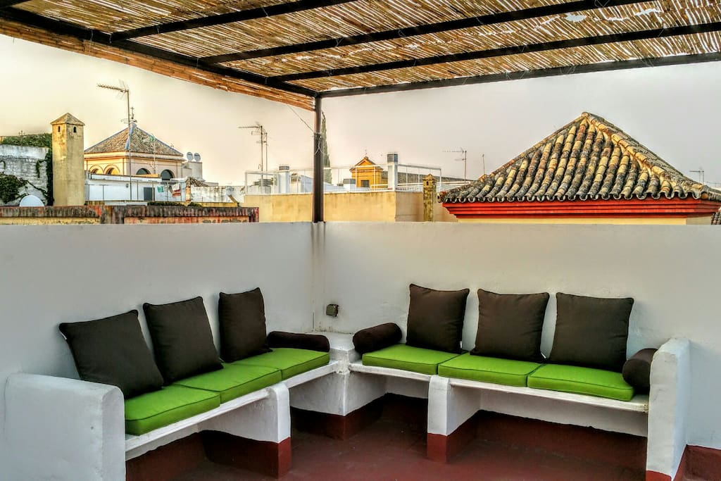 Terrasse on the roof (just for 2 apartments).