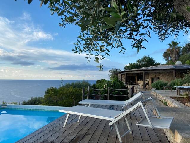 SalentoSeaLovers Dream Trulli Villa Sea View gallery image 2