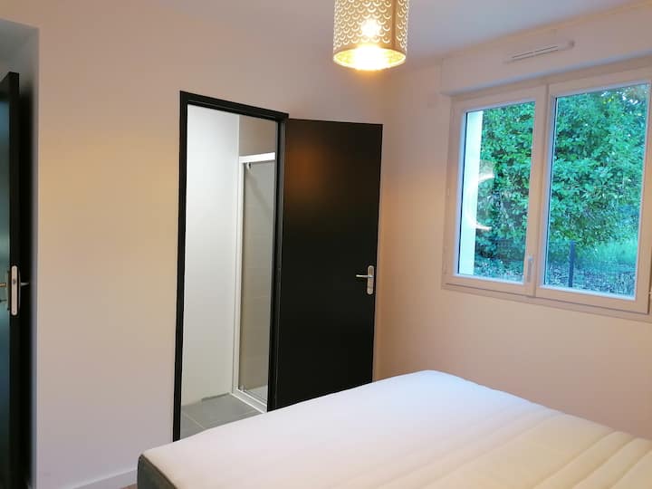 غرفة النوم 1